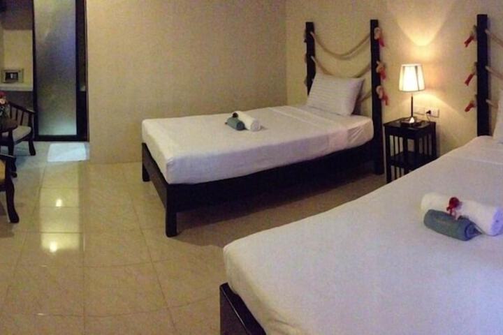 Room 10 of 62
