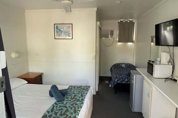 Room 6 of 47