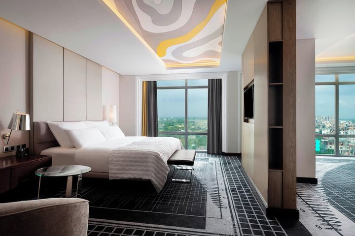 Room 17 of 107