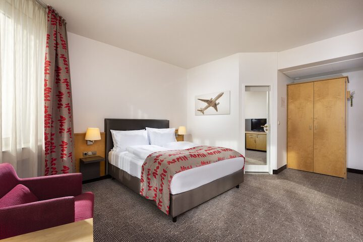 Room 21 of 45