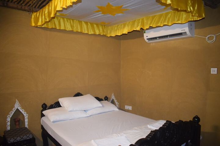 Room 17 of 46
