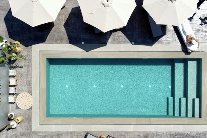 Pool 10 of 43