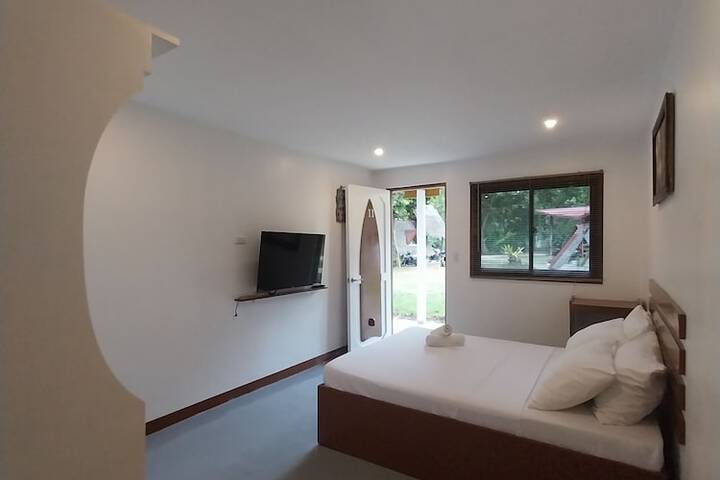 Room 12 of 49