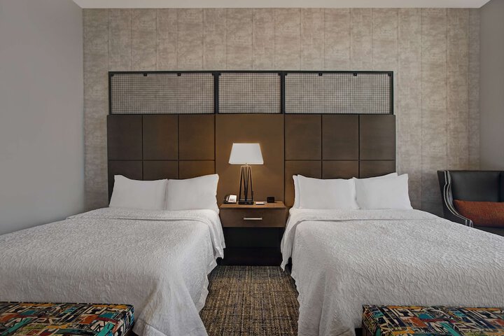 Room 12 of 60