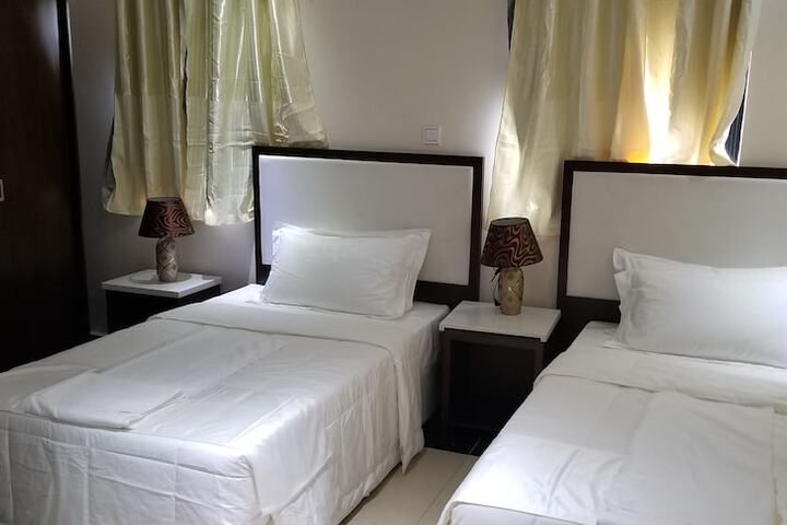 Room 16 of 71