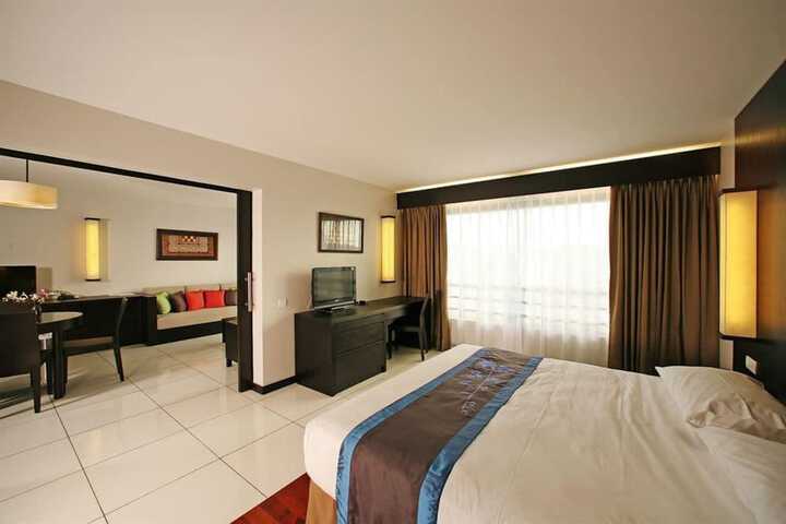 Room 6 of 36
