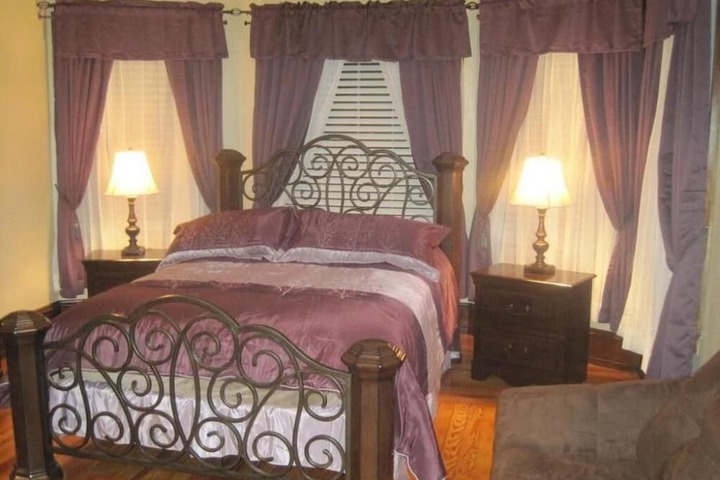 Room 5 of 30