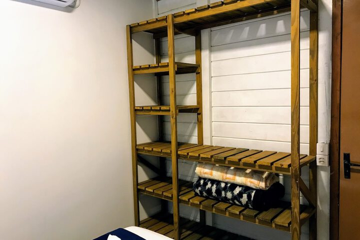 Room 7 of 137