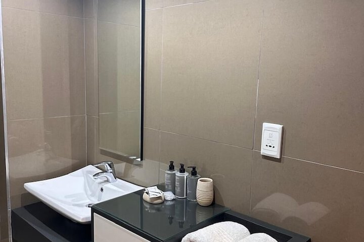 Room 54 of 84