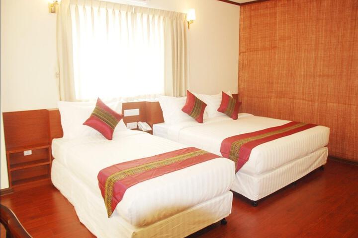 Room 3 of 6