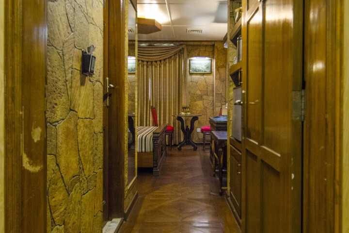 Room 9 of 26
