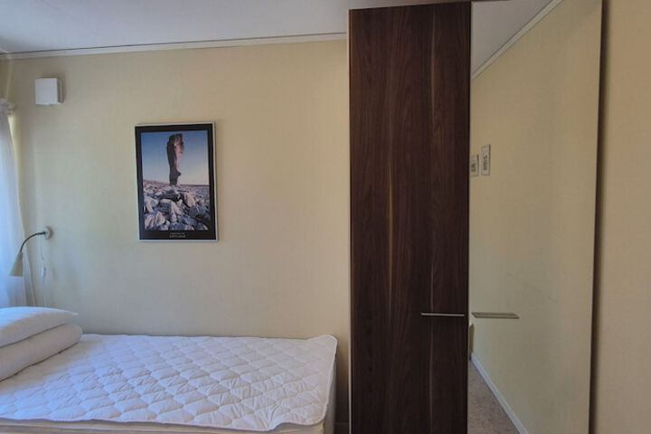Room 15 of 68