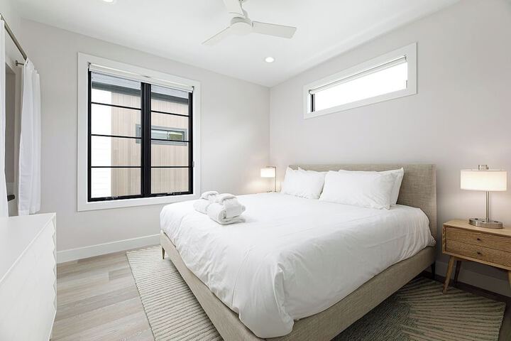 Room 2 of 88