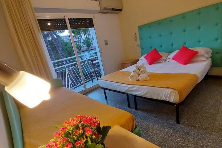 Room 21 of 65