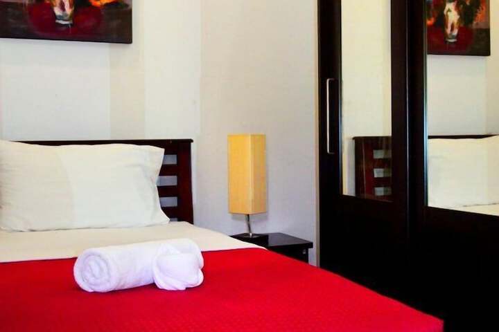 Room 12 of 71