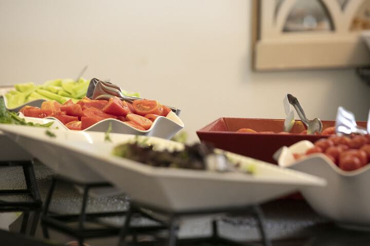 Dining 56 of 97