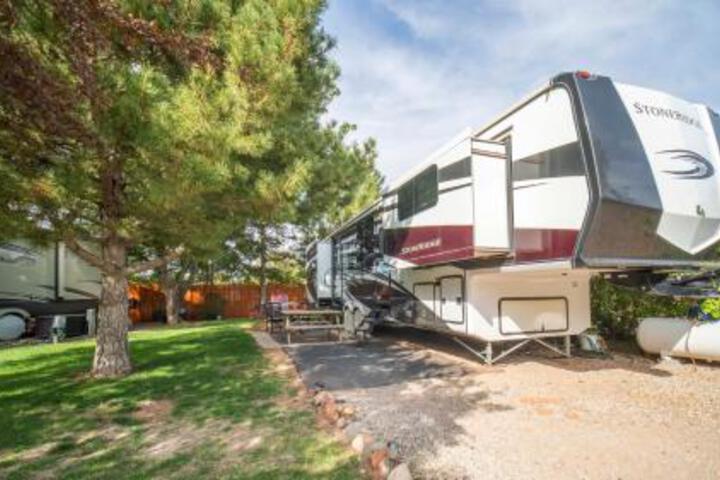 Exterior of Outdoor Glamping: Large 5th Wheel Setup Okrv 4a