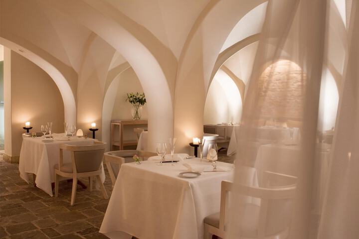 Dining 167 of 197