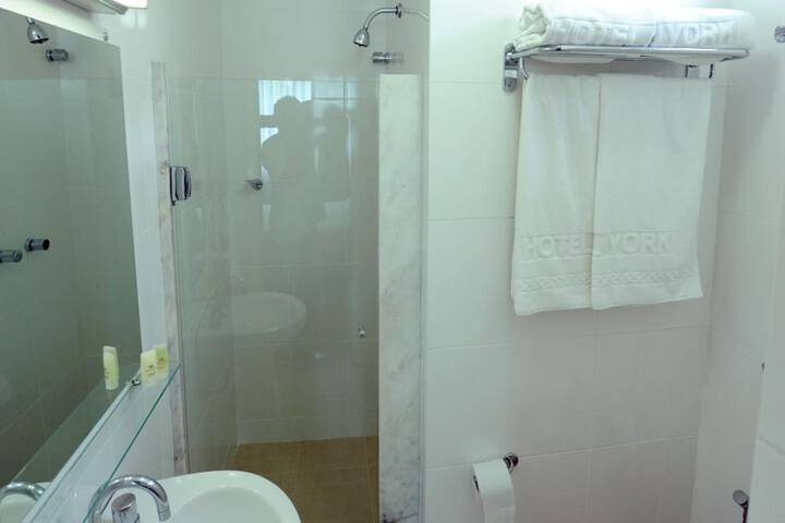 Room 44 of 63