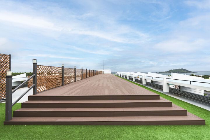 Terrace/Patio 106 of 110
