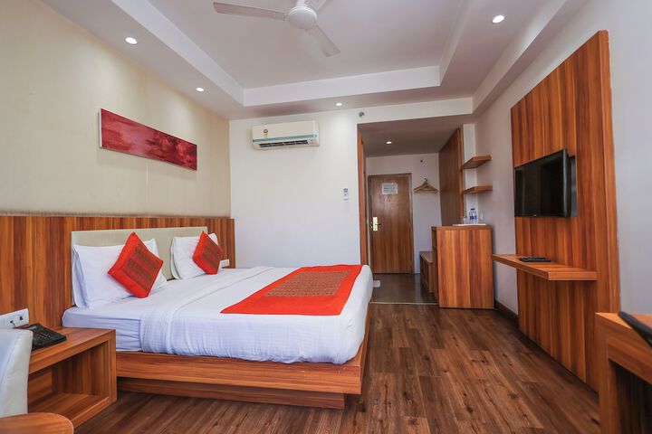 Room 15 of 92