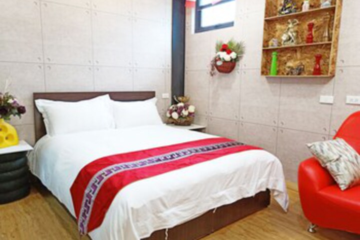 Room 55 of 78