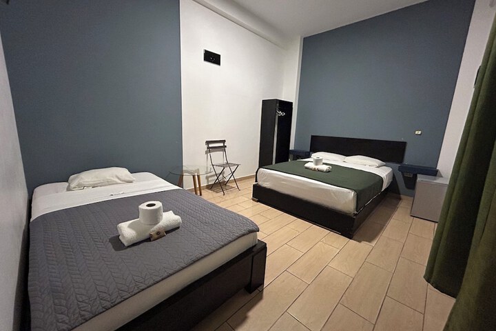 Room 34 of 53