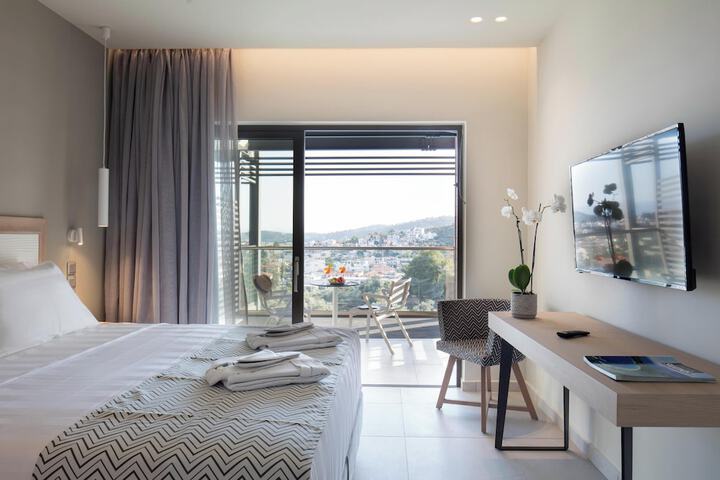 Room 5 of 35