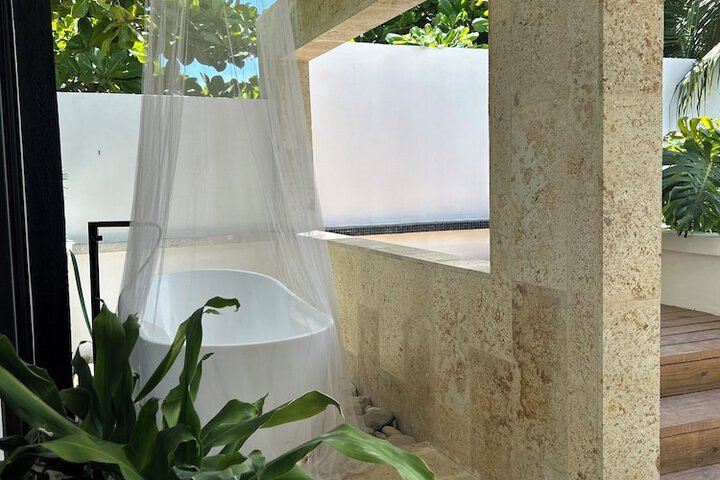 Terrace/Patio 19 of 64