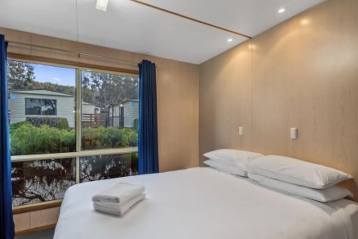 Room 9 of 64