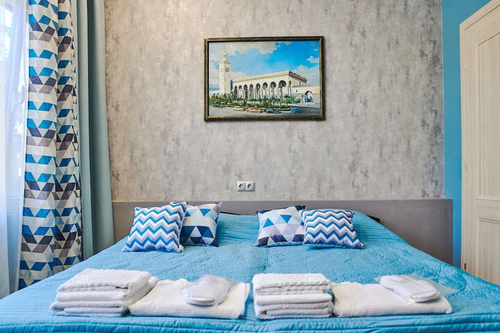 Room 6 of 89