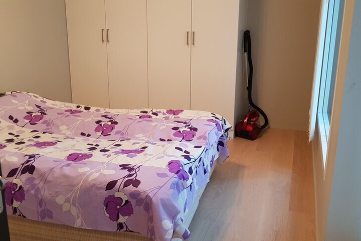 Room 4 of 19