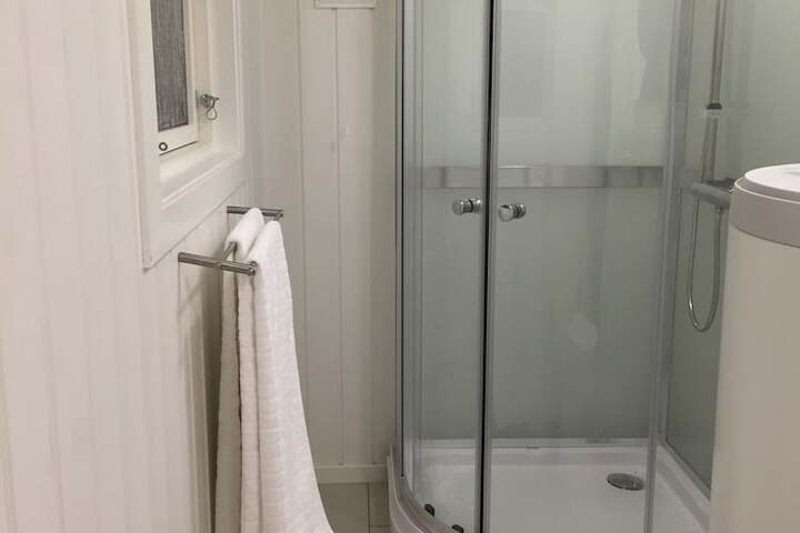 Room 17 of 22