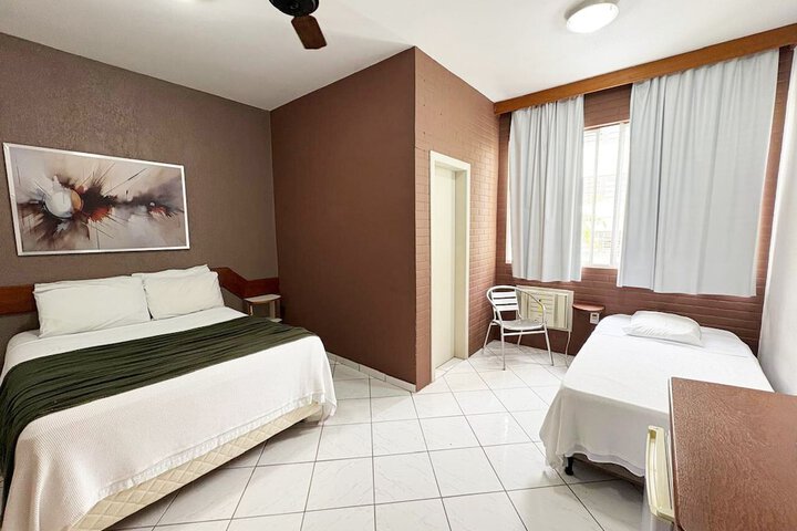 Room 8 of 44