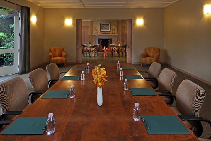 Meeting 53 of 61