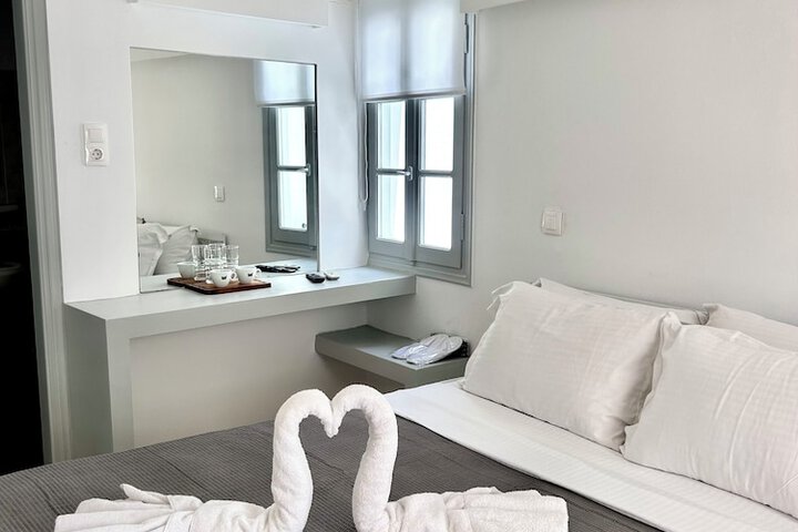 Room 4 of 56