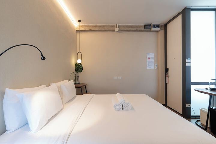 Room 44 of 95