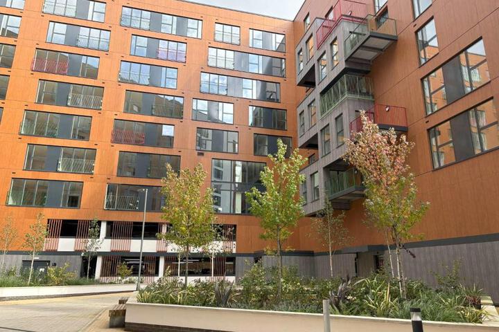 Modern Luxury - Grand Exchange Bracknell