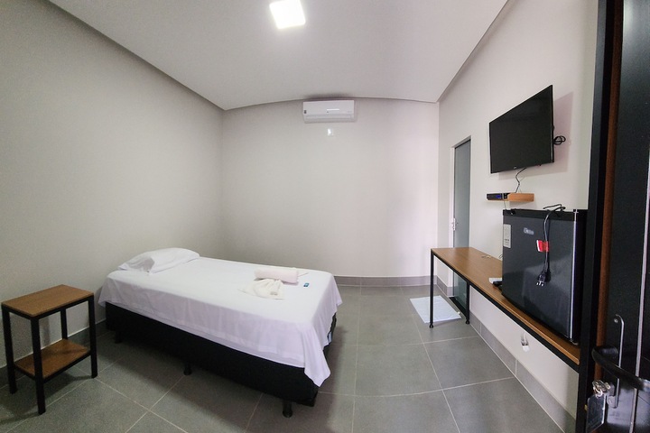 Room 17 of 52