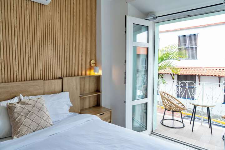 Room 20 of 46