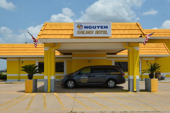 Golden Hotel and Conference Centre