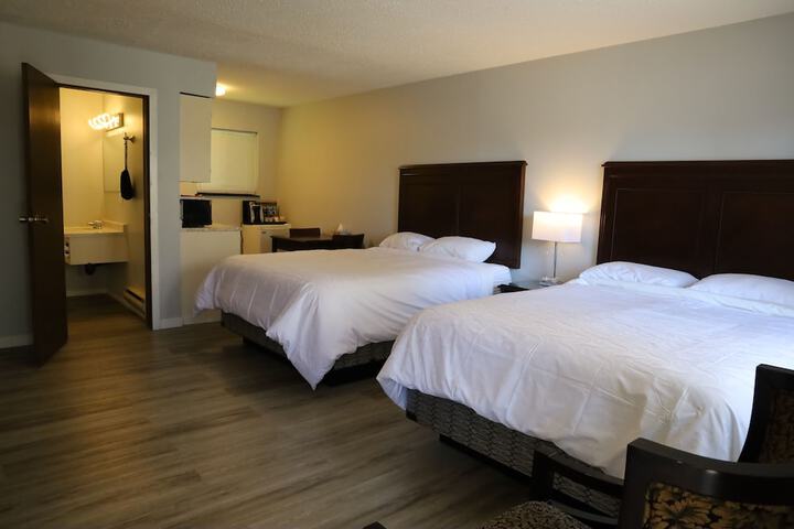 Room 14 of 34