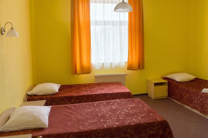 Room 15 of 51