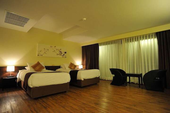 Room 16 of 61