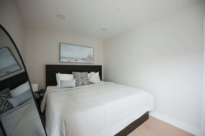 Room 62 of 153