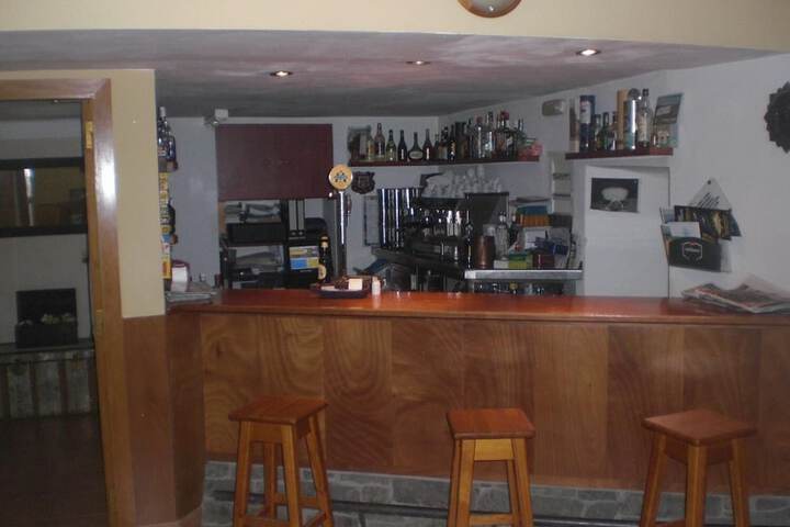 Lounge 43 of 57
