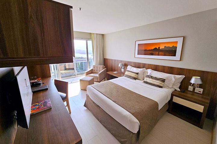Room 31 of 168