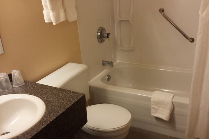 Clean Restrooms