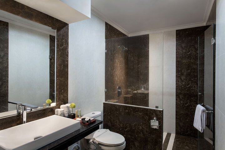 Bathroom Interior Photo