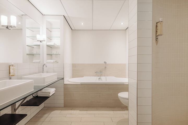 Bath Photo